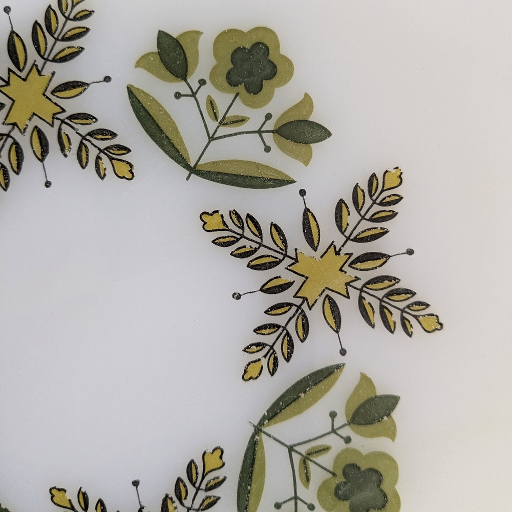 Anchor Hocking Green Meadow Oval Platter - Picture 3 of 6